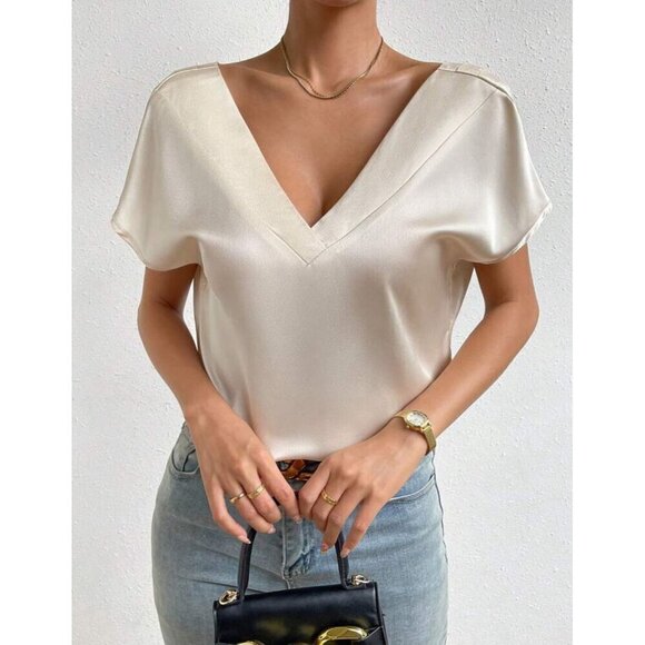 Glamours Champagne V Neck Blouse Batwing Sleeve - Picture 4 of 6